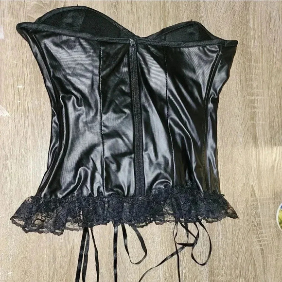 Rubies Rose & Bone Bustier Corset Costume One Size Fits 4 6 8 10 12 or S M L - Picture 5 of 8